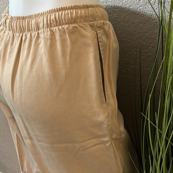 French Laundry Pull-on Pants Beige Medium - Picture 9 of 11